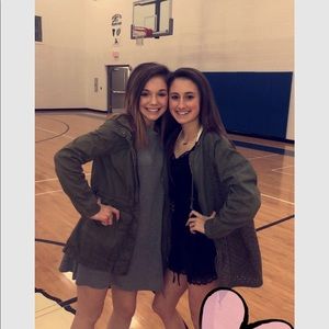 Meet your Posher, Mallory